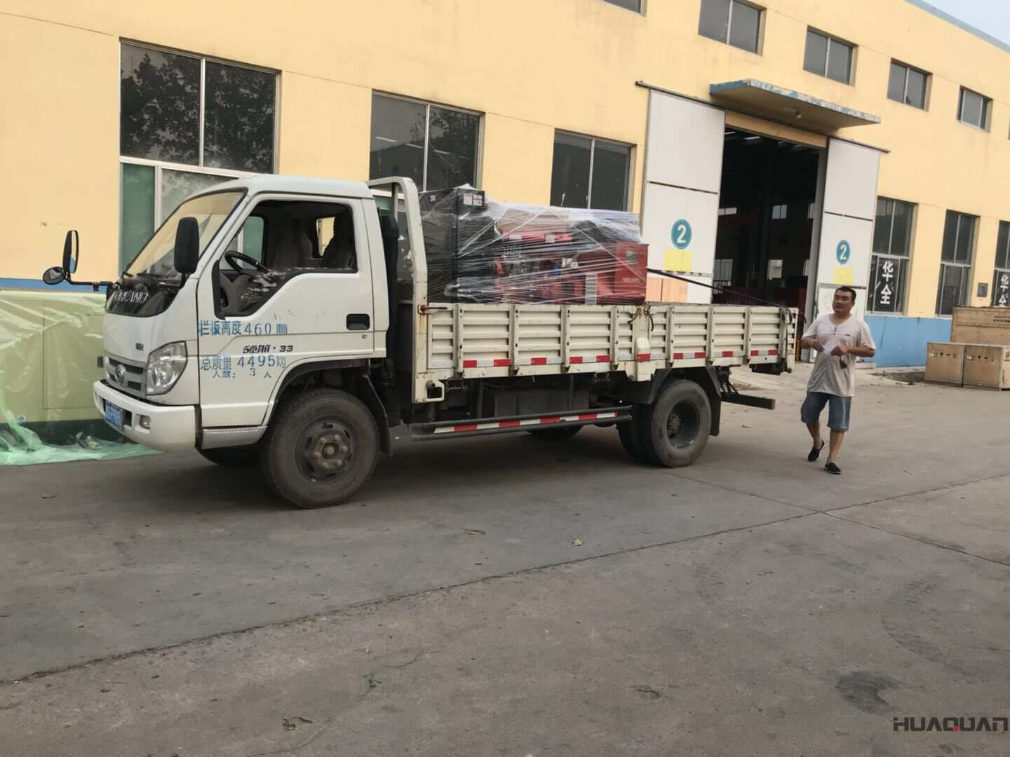 9月4日一臺150kw標配型柴油發電機組發往吉林