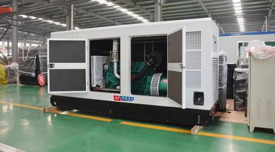 2月25日，尹先生從華全動(dòng)力采購(gòu)的75kw靜音式防雨棚柴油發(fā)電機(jī)組順利發(fā)往云南省