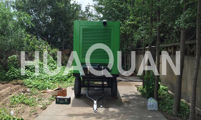 山東濟(jì)南市道路施工350kW移動式發(fā)電機組電站項目